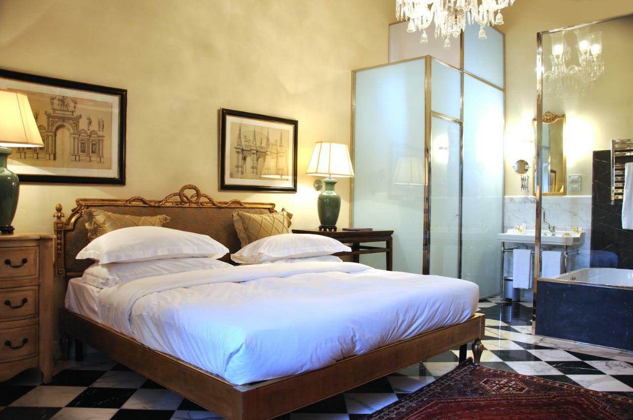 Villa Mangiacane - Small Luxury Hotels Of The World Сан-Кашиано-ин-Валь-ди-Пеза Экстерьер фото