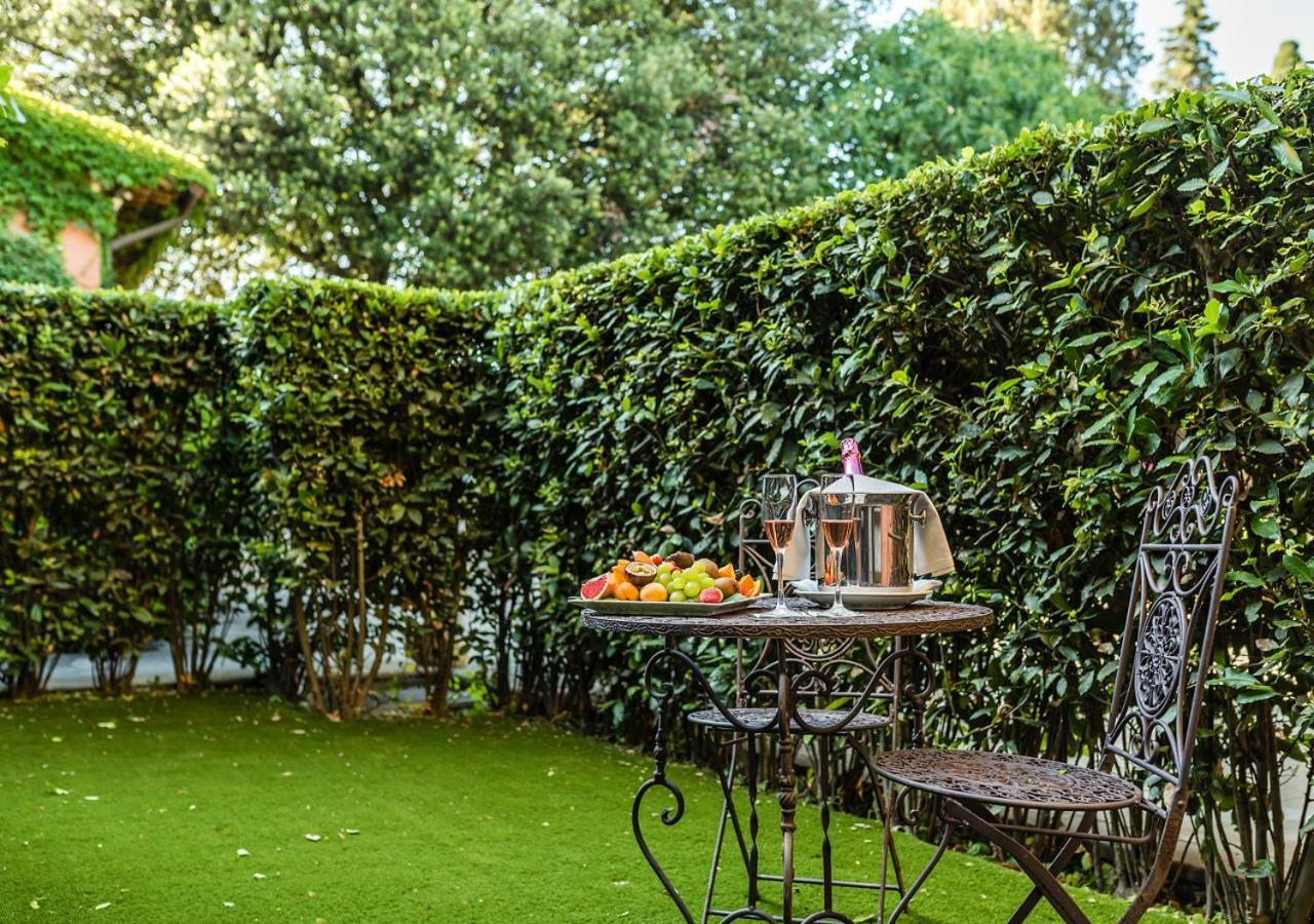 Villa Mangiacane - Small Luxury Hotels Of The World Сан-Кашиано-ин-Валь-ди-Пеза Экстерьер фото
