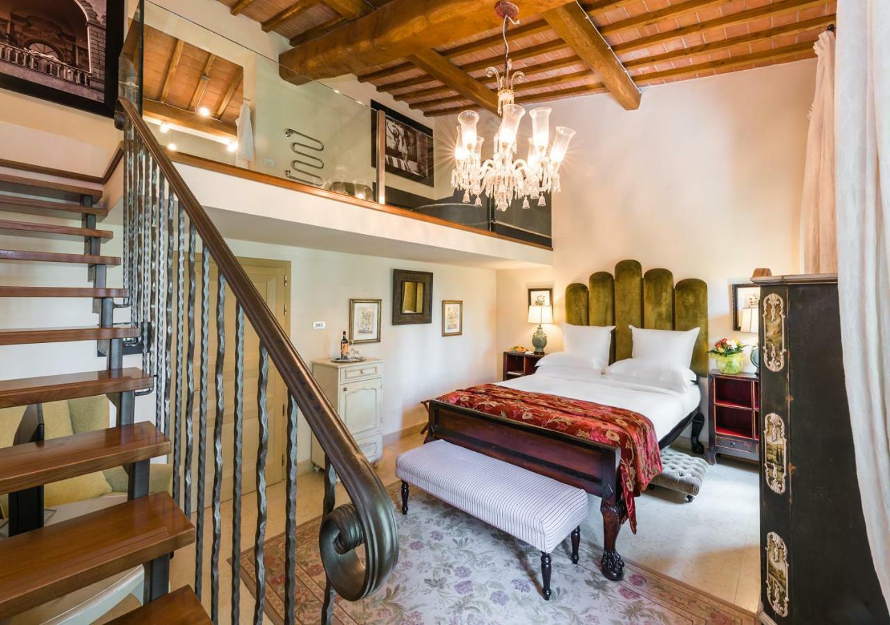 Villa Mangiacane - Small Luxury Hotels Of The World Сан-Кашиано-ин-Валь-ди-Пеза Экстерьер фото