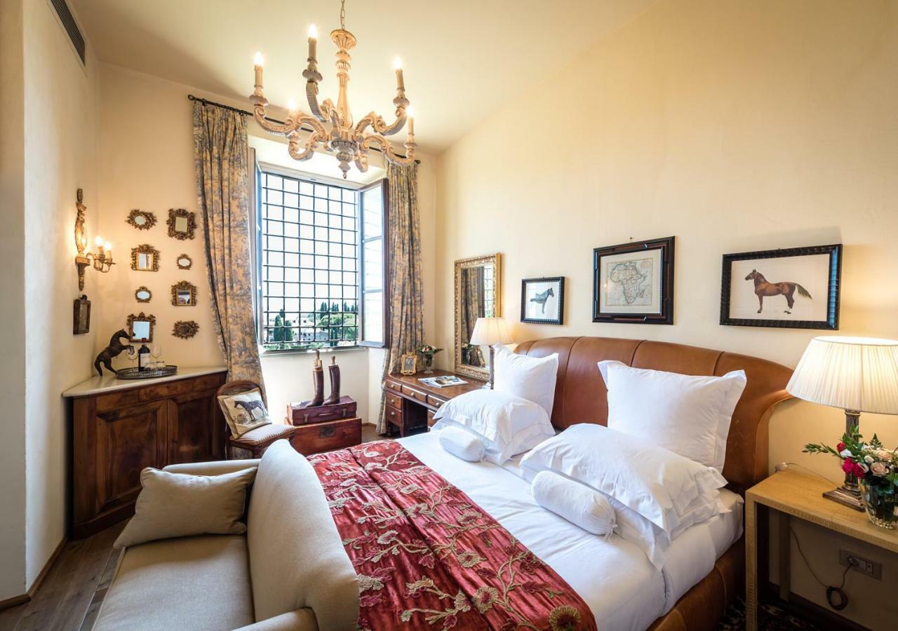 Villa Mangiacane - Small Luxury Hotels Of The World Сан-Кашиано-ин-Валь-ди-Пеза Экстерьер фото