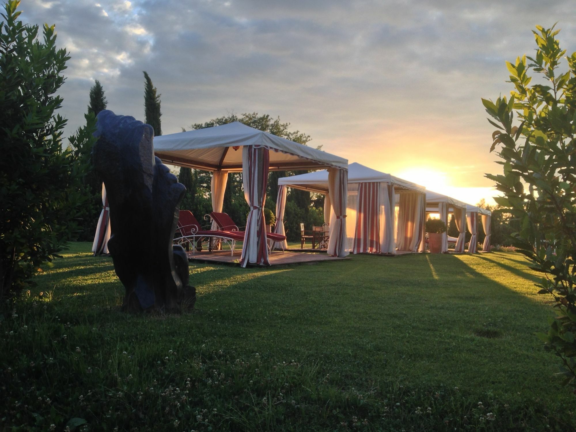 Villa Mangiacane - Small Luxury Hotels Of The World Сан-Кашиано-ин-Валь-ди-Пеза Экстерьер фото